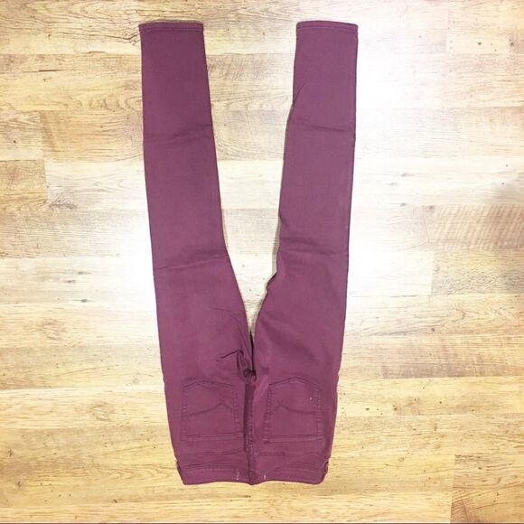 Bullhead Maroon Skinny High Rise Jeans - Picture 2 of 3